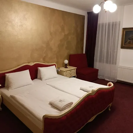 Bílá Paní Jindřichův Hradec