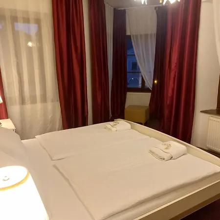Bílá Paní Jindřichŭv Hradec
