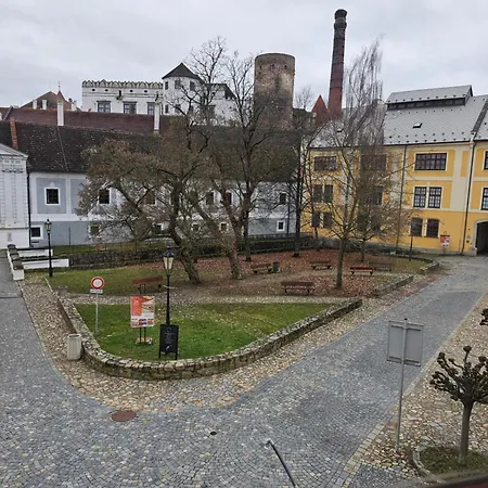 Hotel Bílá Paní 3*